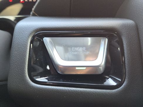 New 2026 GMC Yukon AT4 w/ AT4 Premium Plus Package AWD/4WD image 12