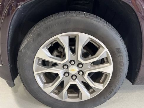 Used 2018 Chevrolet Traverse Premier AWD/4WD image 4