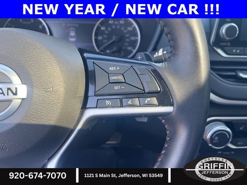 Used 2020 Nissan Altima 2.5 SR w/ Premium Package image 13