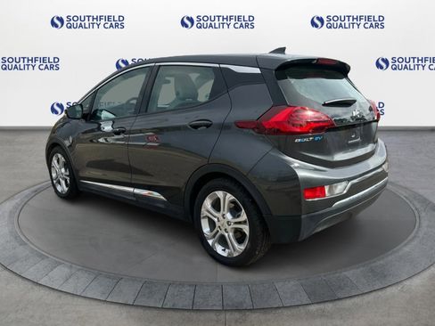 Used 2021 Chevrolet Bolt LT image 4