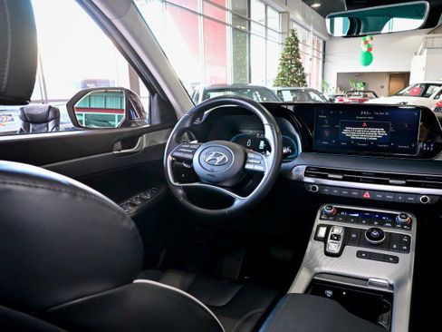 Used 2023 Hyundai Palisade SEL FWD image 27