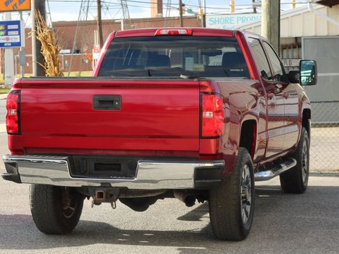 Used 2018 Chevrolet Silverado 2500 LT w/ All Star Edition image 8