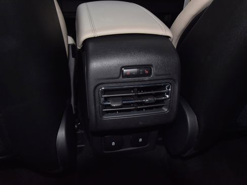 New 2026 Lincoln Corsair Reserve image 18