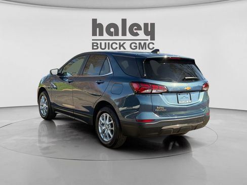 Used 2024 Chevrolet Equinox LT image 3