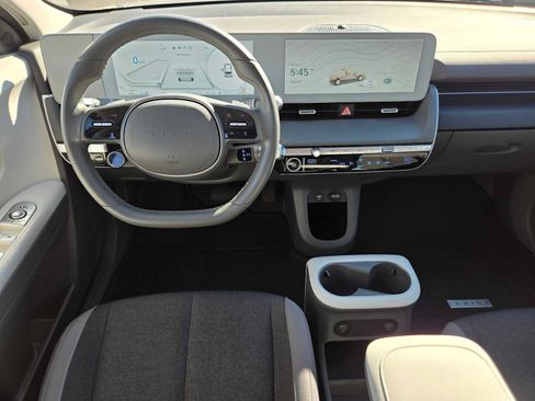 Used 2024 Hyundai Ioniq 5 SE RWD image 20