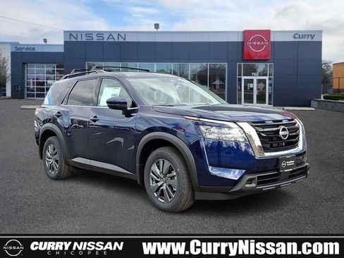 New 2025 Nissan Pathfinder SV image 1