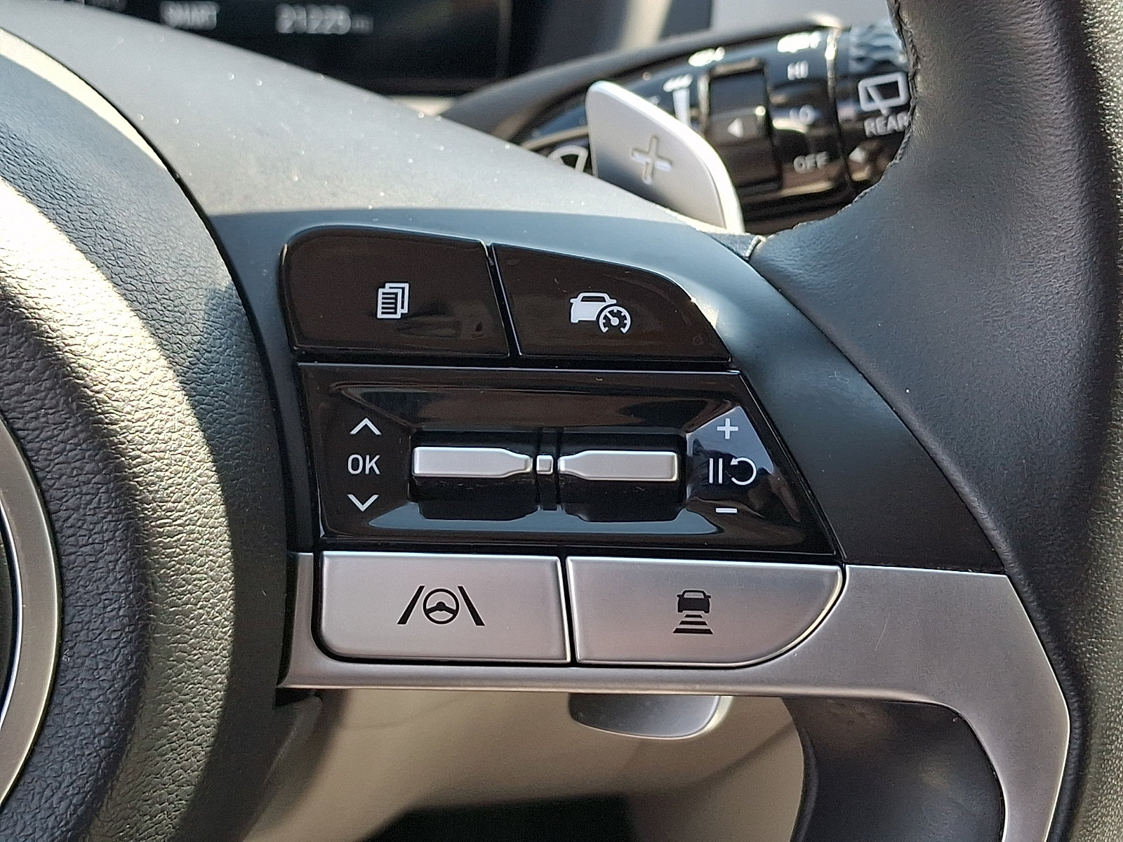 Certified 2024 Hyundai Tucson Limited AWD/4WD image 23