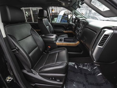 Used 2019 Chevrolet Silverado 2500 LTZ w/ Duramax Plus Package image 31