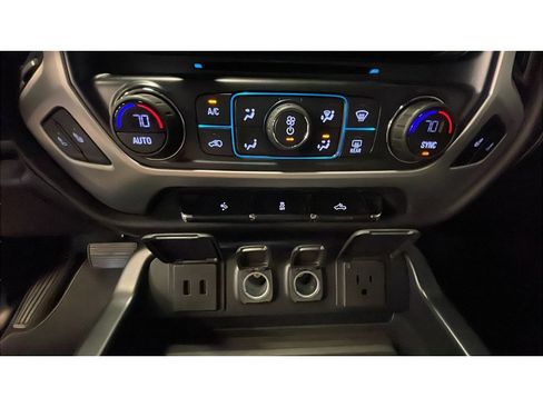 Used 2018 GMC Sierra 1500 SLT w/ SLT Premium Package AWD/4WD image 14