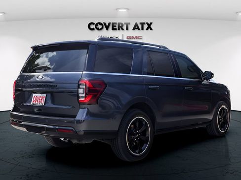 Used 2023 Ford Expedition Limited RWD image 6