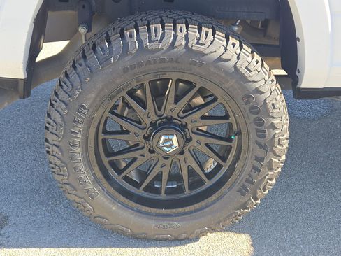 Used 2022 RAM 2500 Limited image 29