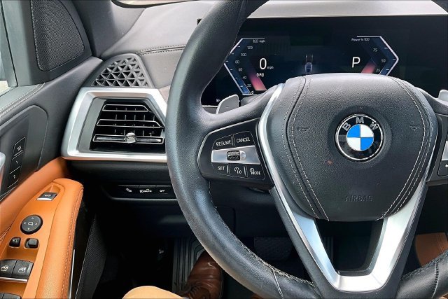 Used 2024 BMW X5 xDrive40i AWD/4WD image 21