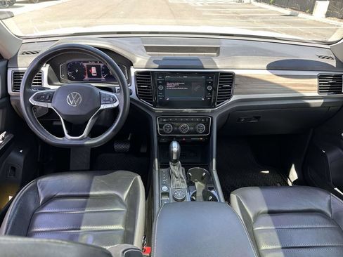Used 2021 Volkswagen Atlas SEL Premium AWD/4WD image 19