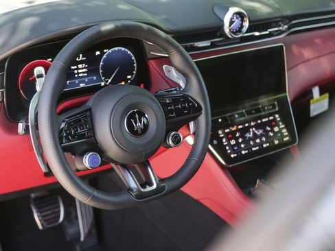 New 2026 Maserati Grecale Modena AWD/4WD image 16