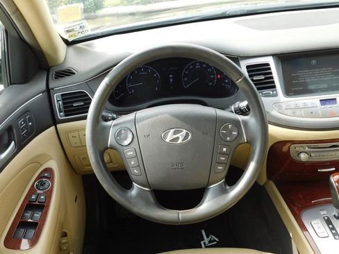 Used 2013 Hyundai Genesis 5.0 R-Spec image 15