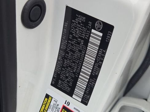 Used 2025 Toyota Camry LE FWD image 34