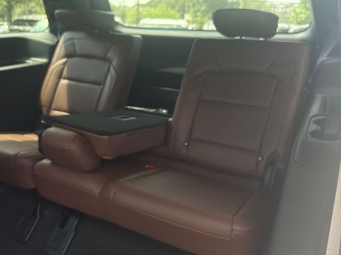 New 2026 Lincoln Navigator Reserve AWD/4WD image 23