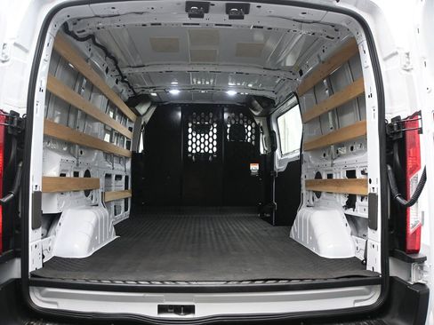 Used 2025 Ford Transit 250 Low Roof w/ Exterior Upgrade Package RWD image 9