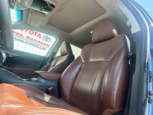 Used 2020 Subaru Outback Touring w/ Popular Package #2 AWD/4WD image 11