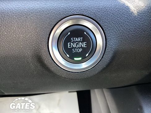 Used 2025 GMC Terrain Elevation AWD/4WD image 18