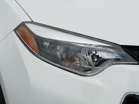 Used 2015 Toyota Corolla S FWD image 10