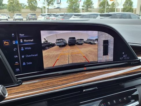 Used 2023 Cadillac Escalade ESV Premium Luxury w/ LPO, Radiant Package AWD/4WD image 11
