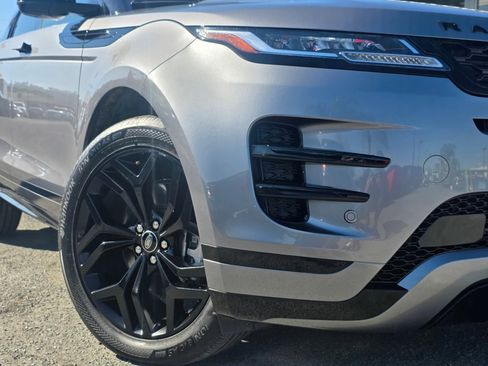 Used 2022 Land Rover Range Rover Evoque R-Dynamic S image 3