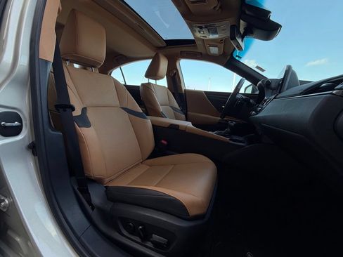 Used 2024 Lexus ES 350 w/ Premium Package FWD image 24