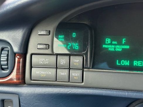 Used 1998 Cadillac De Ville FWD image 22