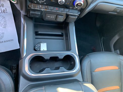 Used 2021 GMC Sierra 1500 AT4 image 18