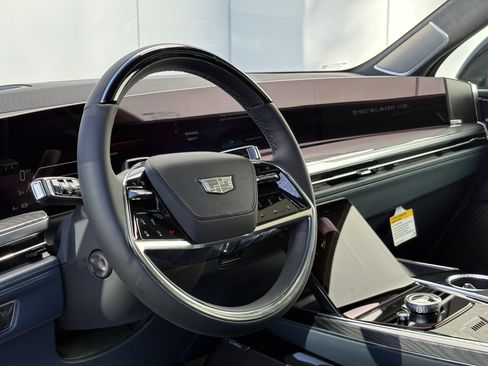 New 2026 Cadillac Escalade IQL Sport 2 image 21