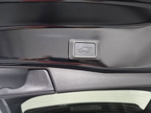 New 2025 Toyota RAV4 XLE image 14