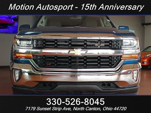 Used 2018 Chevrolet Silverado 1500 LT w/ All Star Edition RWD image 3