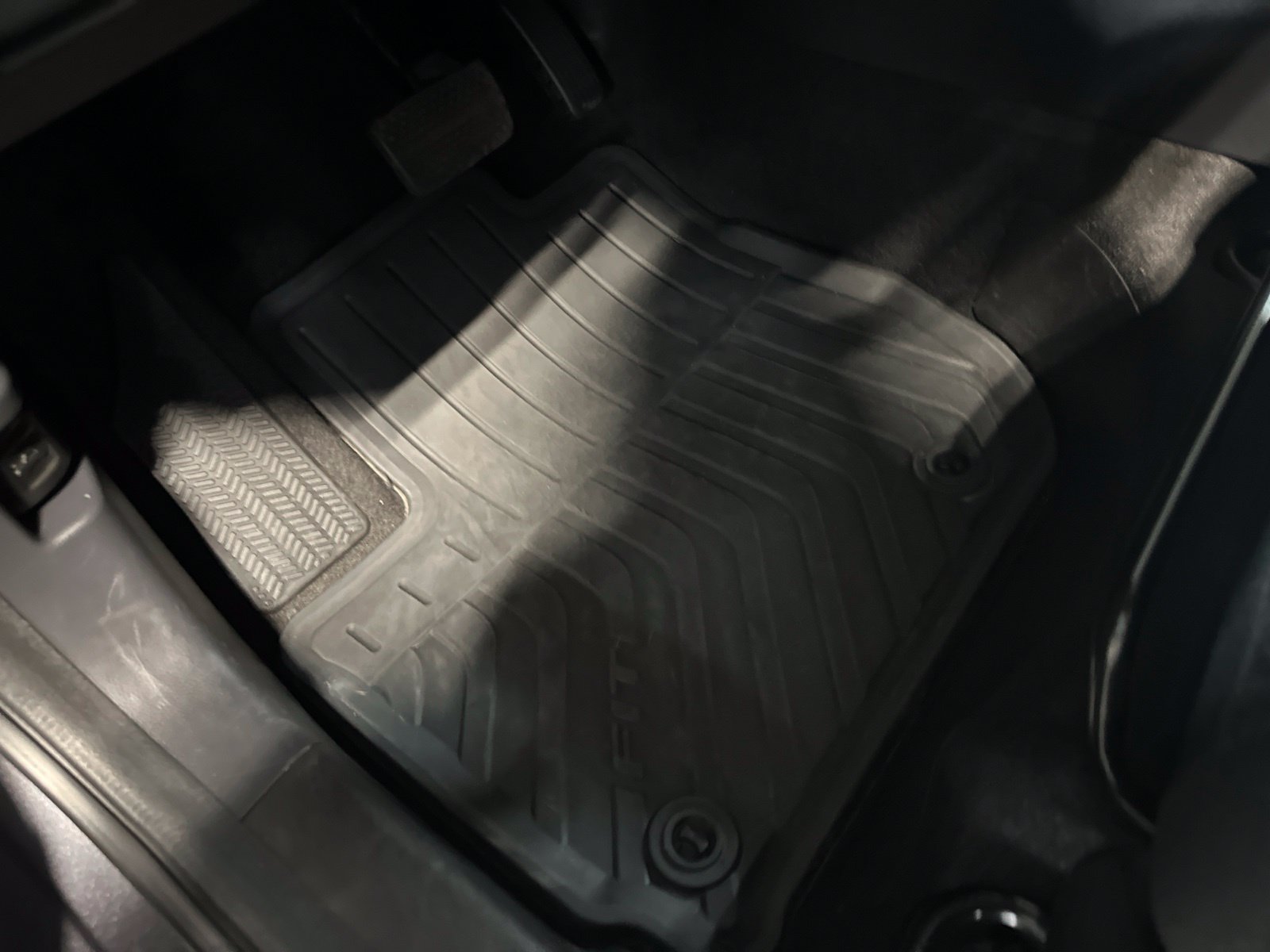 Used 2020 Honda Fit EX image 14