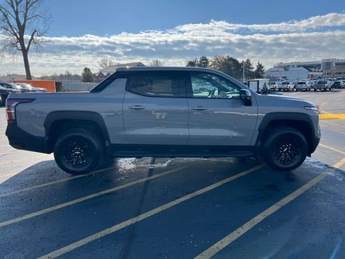 New 2026 Chevrolet Silverado EV LT w/ Plus Package image 6