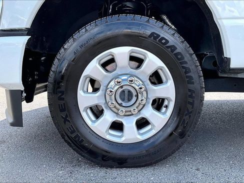 Used 2024 Ford F250 XLT AWD/4WD image 35