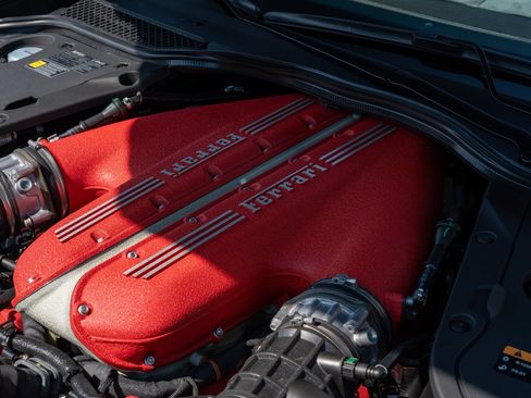 Used 2024 Ferrari 812 Competizione A RWD image 25