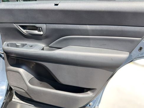 Used 2025 Toyota Grand Highlander FWD image 32