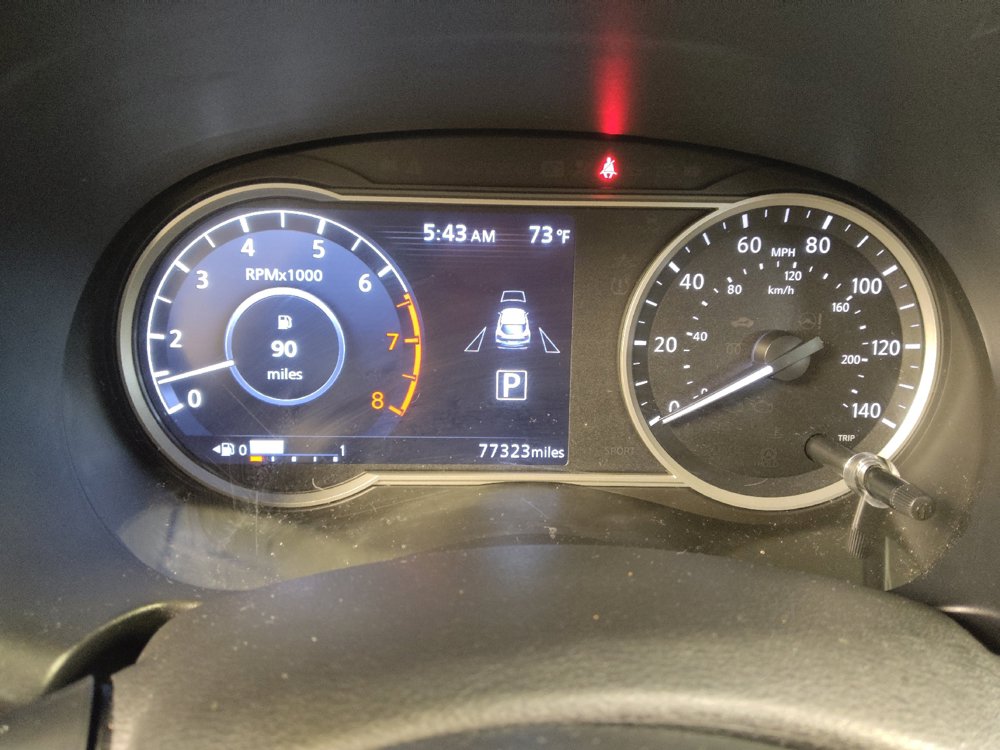 Used 2019 Nissan Kicks SR w/ SR Premium Package FWD image 23