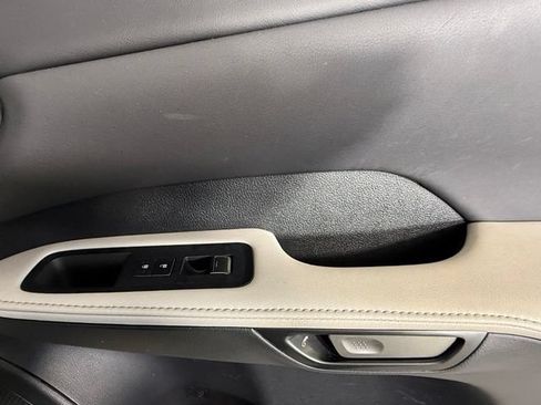 Used 2023 Lexus RX 350 Premium w/ Accessory Package FWD image 33