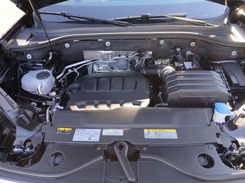 New 2026 Volkswagen Atlas SE image 21