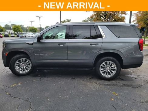 Used 2021 GMC Yukon SLE AWD/4WD image 6
