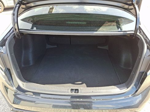 Used 2020 Toyota Corolla SE image 29