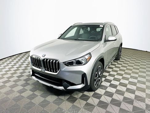 Used 2026 BMW X1 xDrive28i w/ Convenience Package AWD/4WD image 4