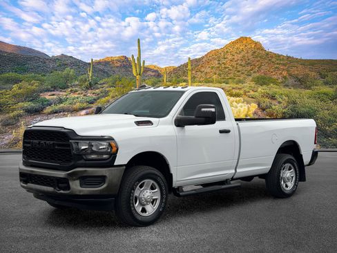 Used 2024 RAM 3500 Tradesman w/ Snow Chief Group AWD/4WD image 10