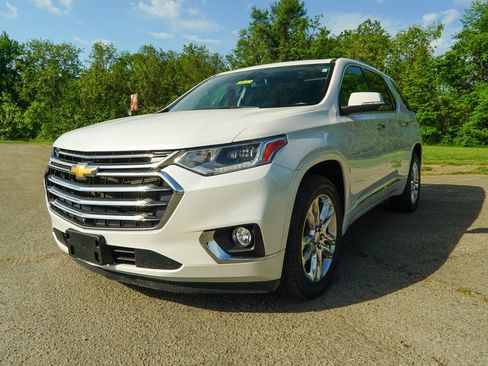 Used 2021 Chevrolet Traverse High Country AWD/4WD image 6