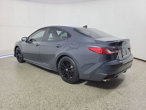 Used 2025 Toyota Camry SE FWD image 7