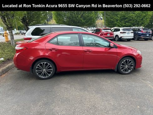 Used 2016 Toyota Corolla S image 3