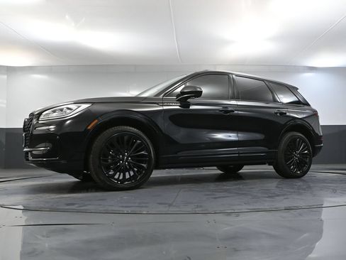 Used 2025 Lincoln Corsair Reserve w/ Jet Appearance Package AWD/4WD image 56