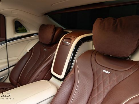 Used 2018 Mercedes-Benz Maybach S 650 image 34